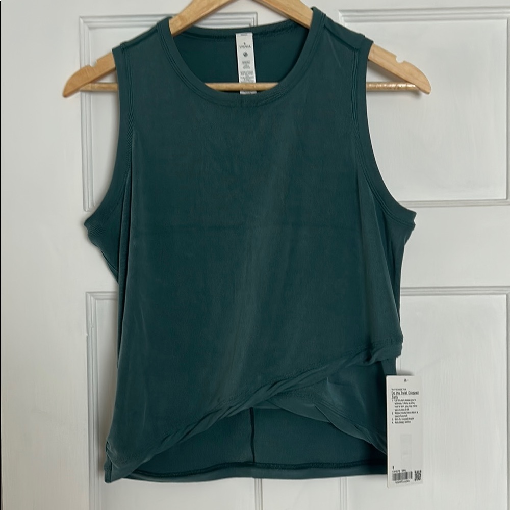 Lululemon Do the Twist Cropped Tank